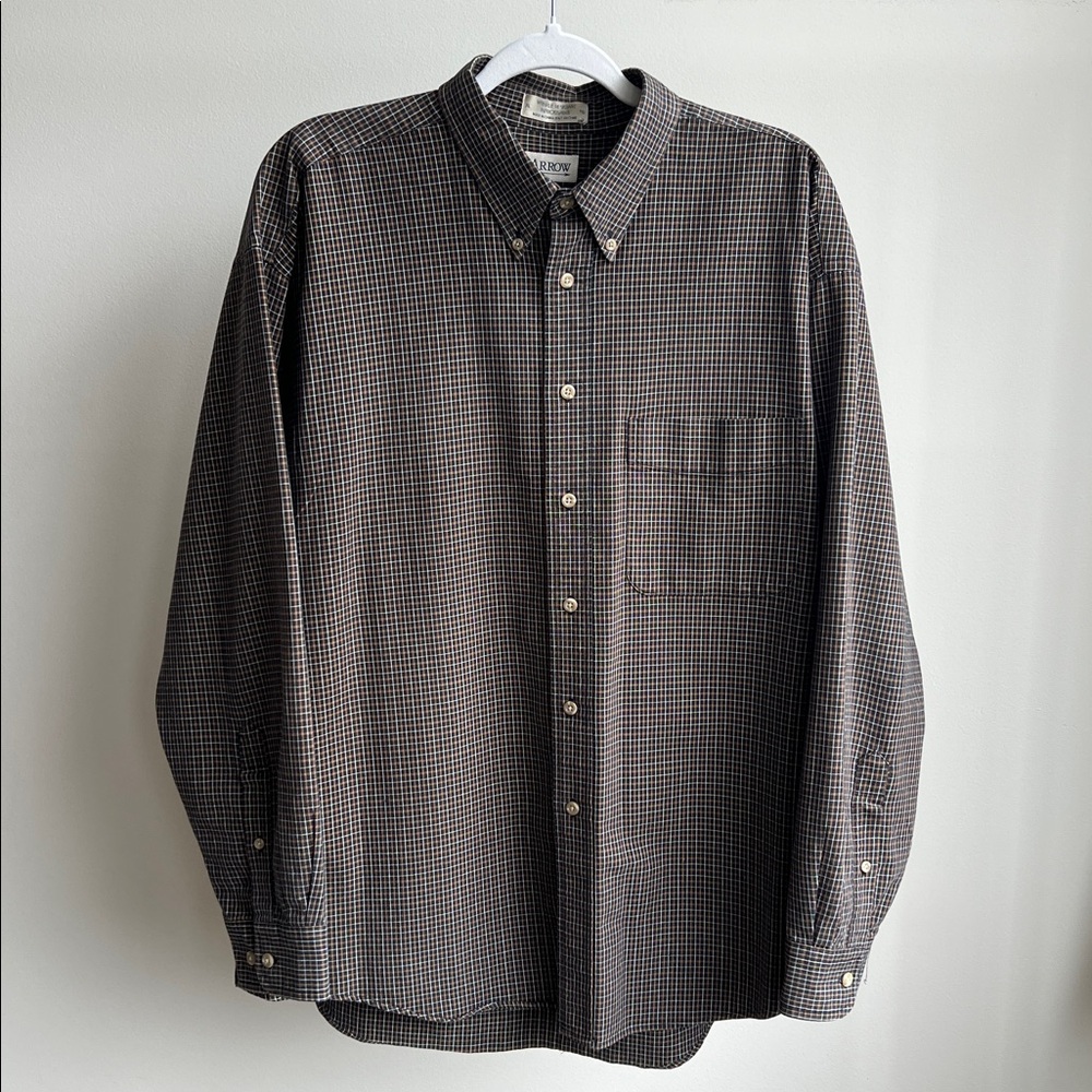Vintage Arrow Button Down Collar Shirt
